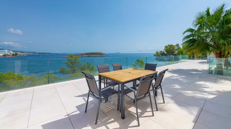 Luxurious villa in first sea line of Cala Vinyas with views to Sa Porrassa — photo 8