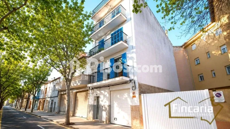 Apartment on Carrer del Llevant — photo 2