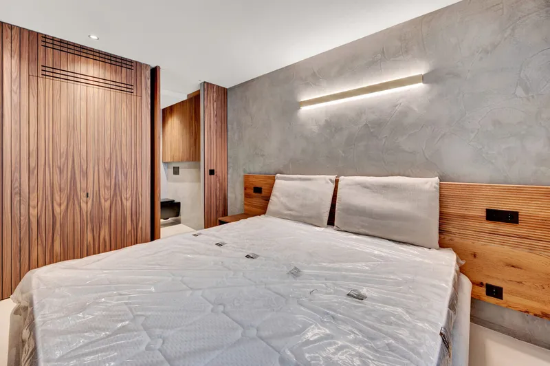 Exclusive apartment with sea views in sought-after residential complex in Portals Nous — photo 5