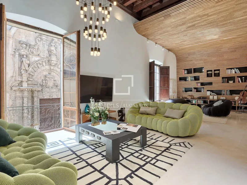 480m² apartment for sale in Palma de Mallorca — photo 1