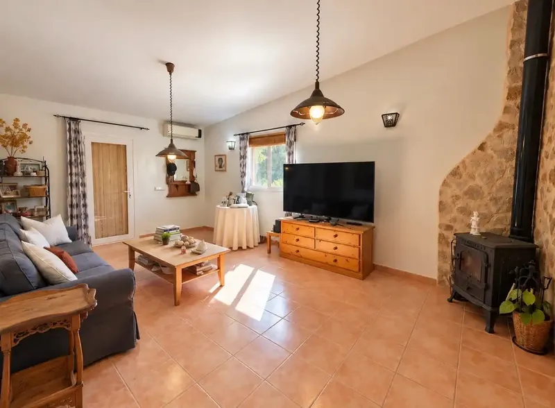 Oria Home presenta esta finca rústica SIN CEDULA, situada en un entorno natural y tranquilo, una propiedad pensada para quienes buscan espac — photo 6