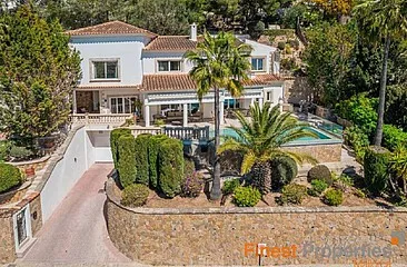 Newly renovated single-family villa in Costa den Blanes for sale — photo 1