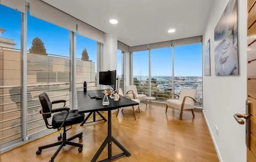 3 Bedrooms on Paseo Marítimo — photo 6