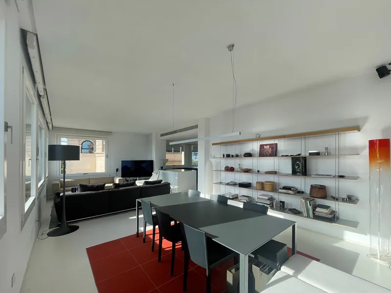 Luxury one-bedroom apartment with views and lift, La Lonja, Palma — photo 4
