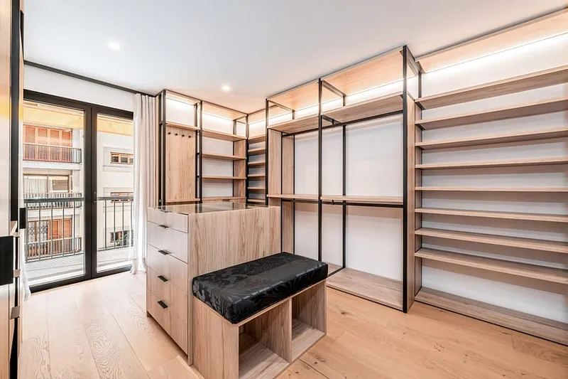 Modern luxury meets prime location in Palma — photo 9
