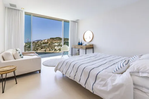Puerto Andratx, Modern Villa with Fantastic Sea Views in Port d'Andratx — photo 9