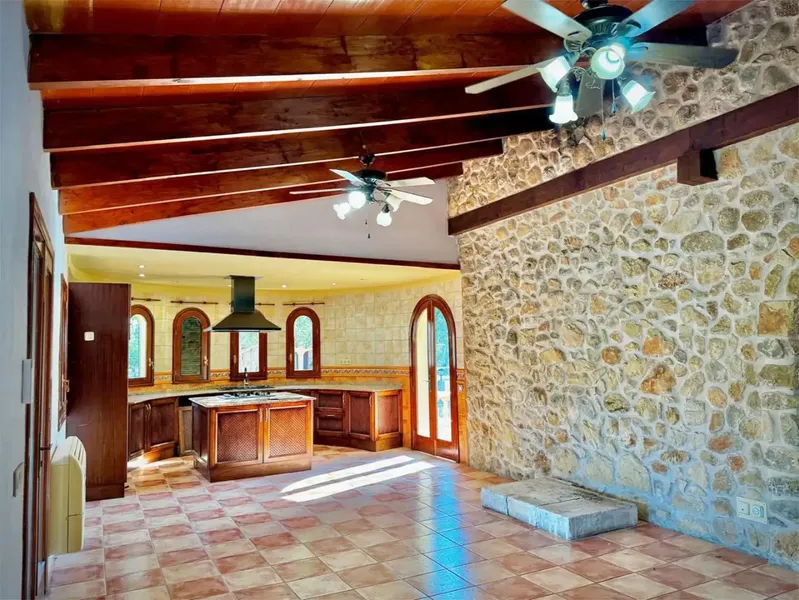 Rustic Mallorcan house with views of the Serra de Tramuntana – Búger (Mallorca) — photo 12