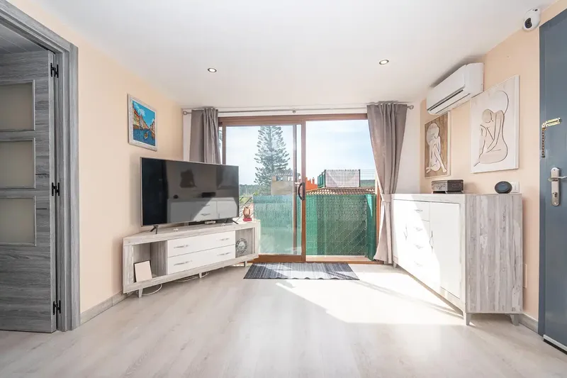 Charming semi-new apartment in Son Ferrer 5 minutes from the beach — photo 4