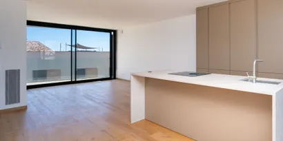 Real estate picture 0 Ref. No. 83597 — photo 4