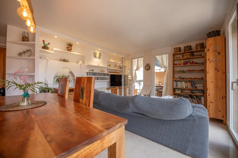 Apartment with garage, pool and tennis court — photo 7