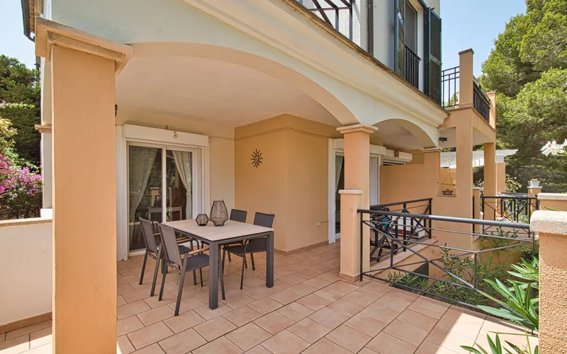 Townhouse on the golf course in Camp de Mar, just a few minutes' walk from the beach — photo 10