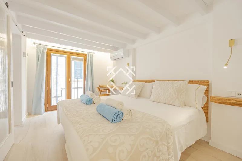 House for sale completely renovated and redistributed in Duplex and Luxury Penthouse, completely independent, in the heart of the old town of Pollensa. — photo 4
