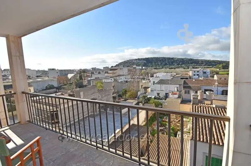 Investment opportunity in Felanitx. Building consisting of three incredible apartments (2 with tourist rental license) and ground floor — photo 3