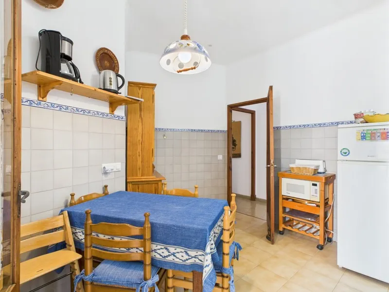Two-Bedroom Apartment with Character in the City Centre - Temporary Contract — photo 12