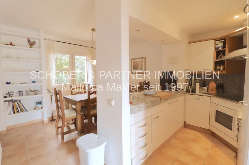 92m² ground-floor apartment with 2 bedrooms, 2 bathrooms and sea views for sale — photo 7