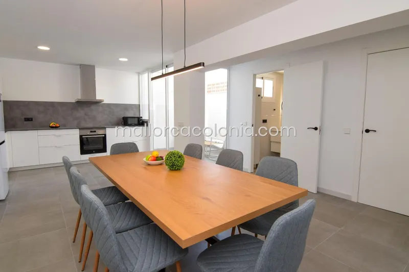Townhouse in Colònia de... — photo 2