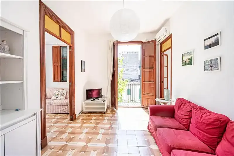 Rental. Apartment in Avenidas area, approx. 135 m², living room, dining room, furnished and semi-equipped kitchen with office, 4 bedrooms, wardrobes, 2 bathrooms — photo 1