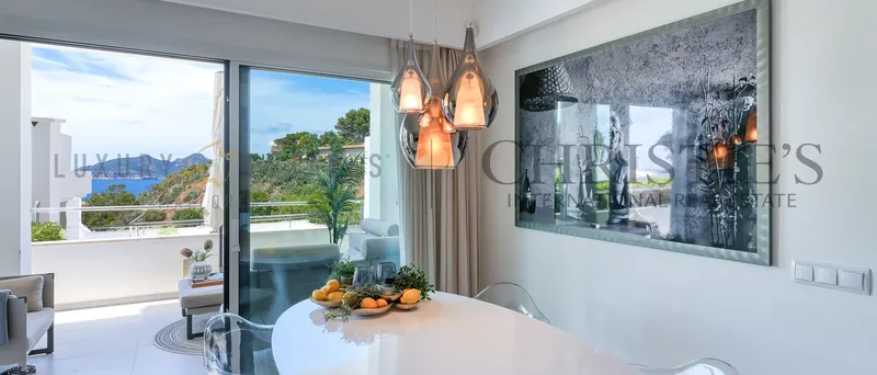Modern sea view apartment in Port Andratx with terrace and garden — photo 2