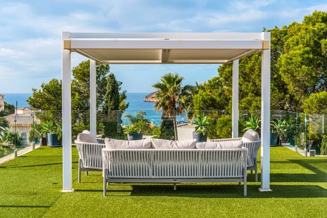 Contemporary sea view villa for sale in Santa Ponsa, southwest Mallorca — photo 4
