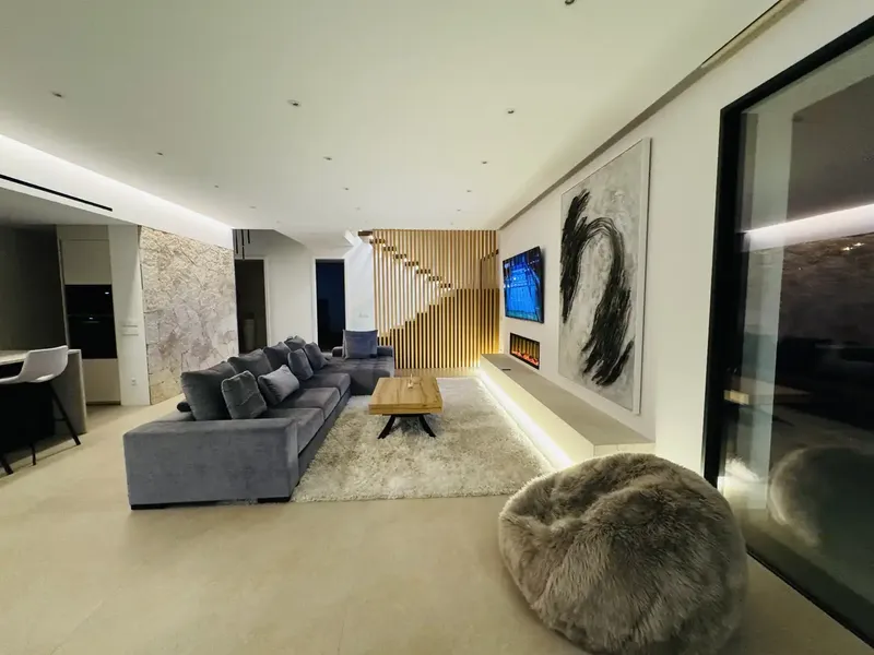 *VILLA CONTEMPORÁNEA DE ALTA GAMA CON PISCINA INFINITY Y PISTA DE PÁDEL PRIVADA* — photo 5
