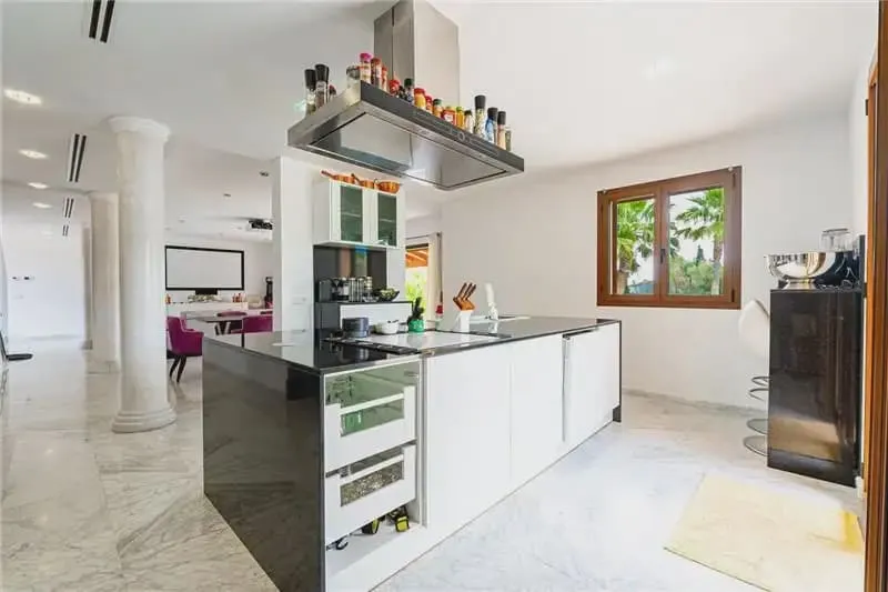 Villa for rent in Santa Eugènia, Mallorca — photo 12