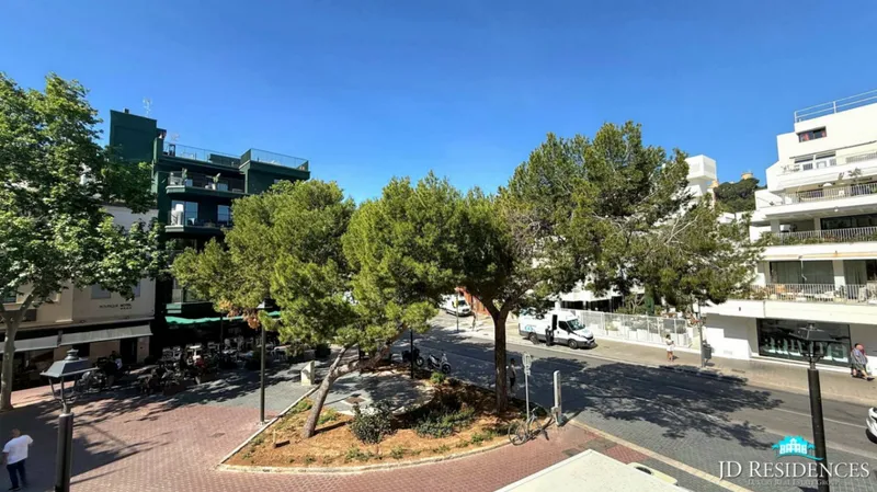 3-Storey Building - Commercial Space + Garage + 3 Apartments SEA VIEW — photo 3