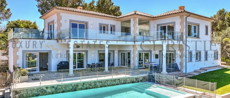 Modern Mediterranean villa in Santa Ponsa with sea views — photo 1