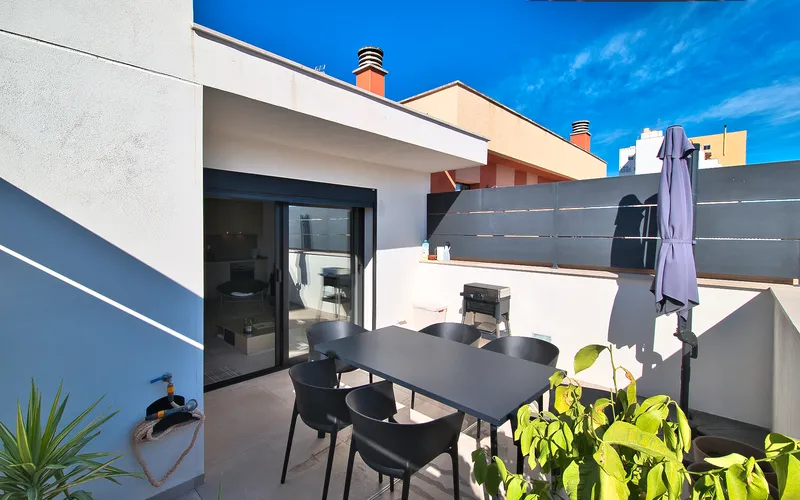 First occupancy! Stylish duplex penthouse in Santa Catalina for sale, with private terrace — photo 4