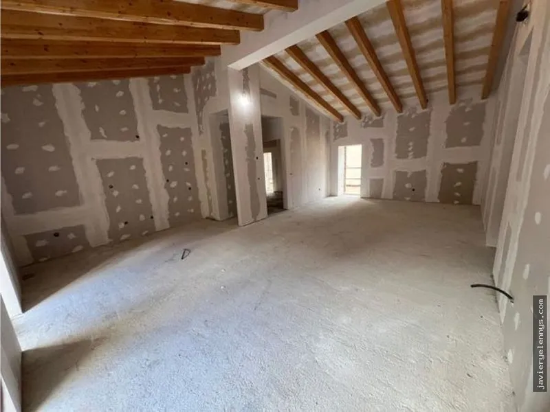 Semi-detached house for sale in Plaza de Ramon Llull — photo 1
