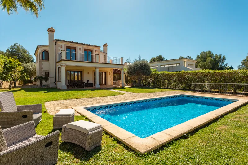 Villa in Santa Ponsa - partial sea view from the terrace — photo 10