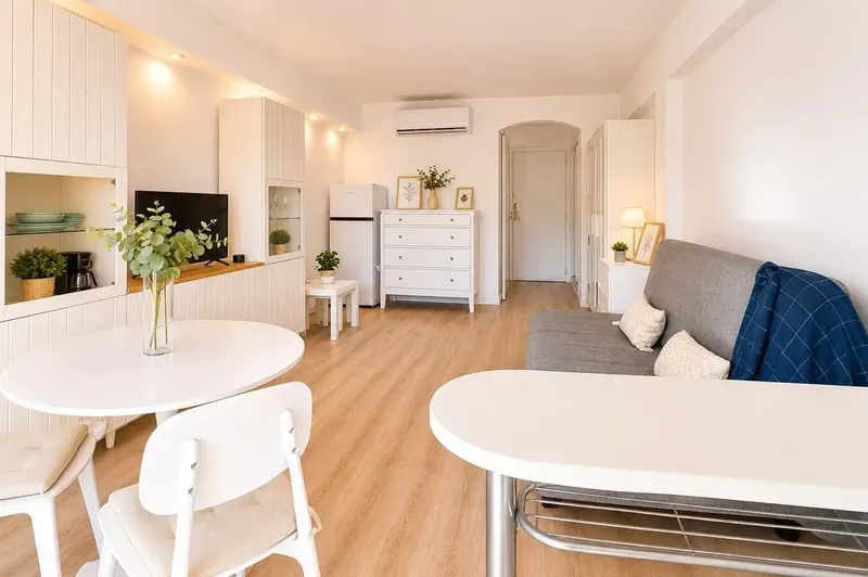 Discover this charming recently renovated studio in one of the quietest and most sought-after areas of Paguera, Calvià. — photo 12