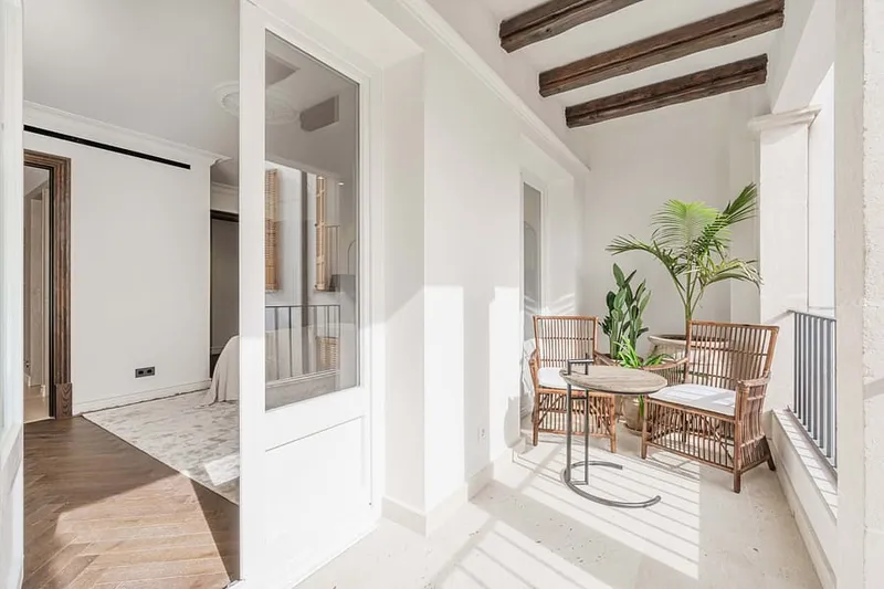 Elegant Scandinavian-Style Apartment in Prime Palma Location — photo 9