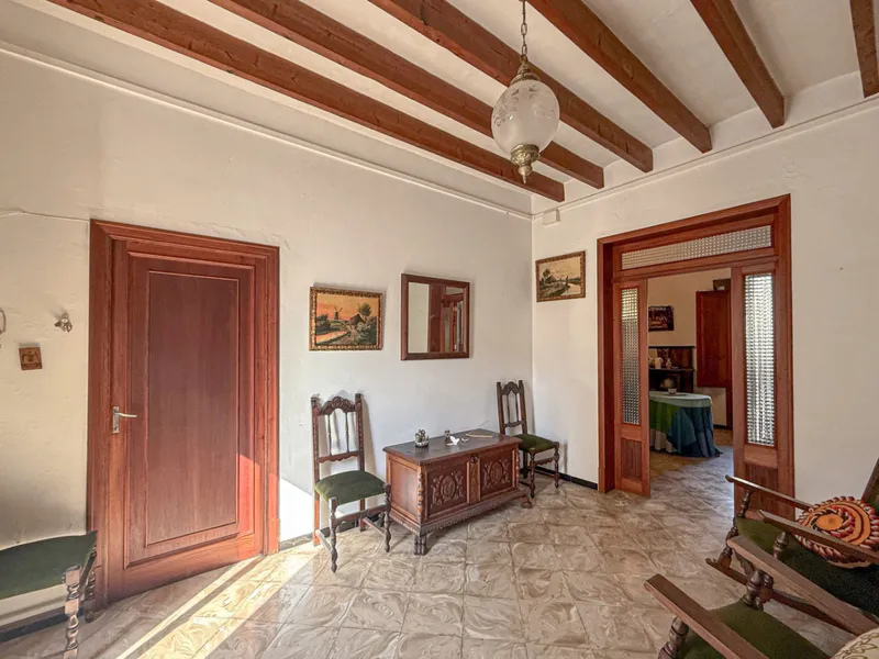 Spacious Duplex House in Llubí with Patio, Garage and Possibility... — photo 2