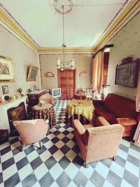 Impressive 19th century Townhouse in Llucmajor with renovation project — photo 10