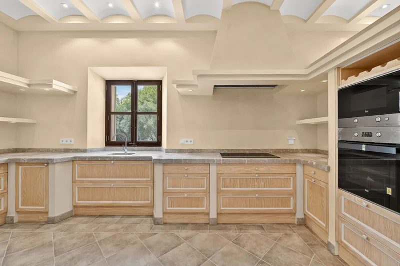 Stylish finca with large plot and panoramic views near Son Macià — photo 12