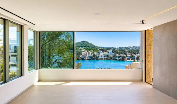 Modern newly built villa overlooking the bay of Santa Ponsa — photo 7