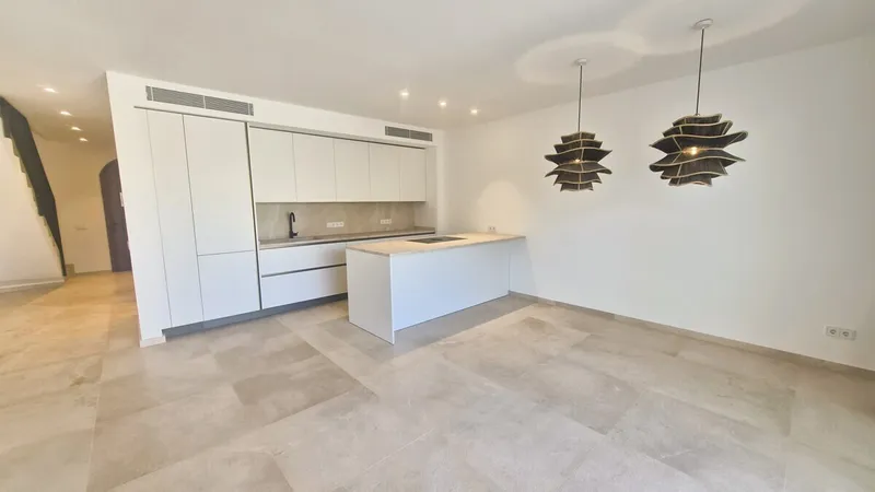 Property No. 1363 – Details — photo 3