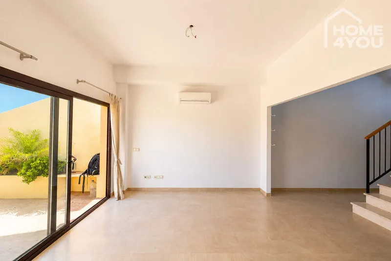 168m² terraced house with 4 rooms, patio & sea views for sale — photo 6