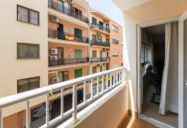 Three-bedroom flat with optional parking — photo 10