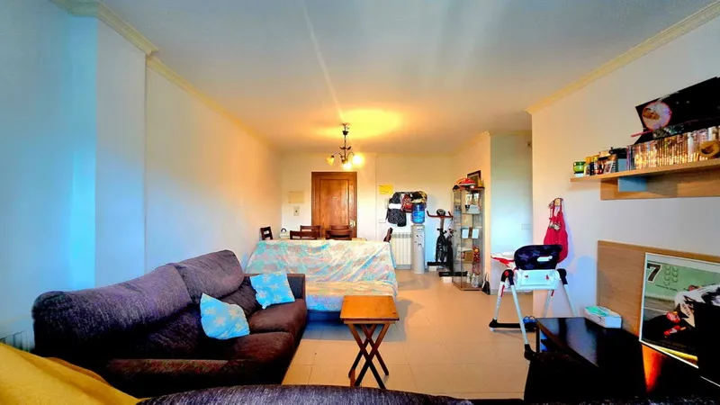 Affordable 4-room apartment — photo 1