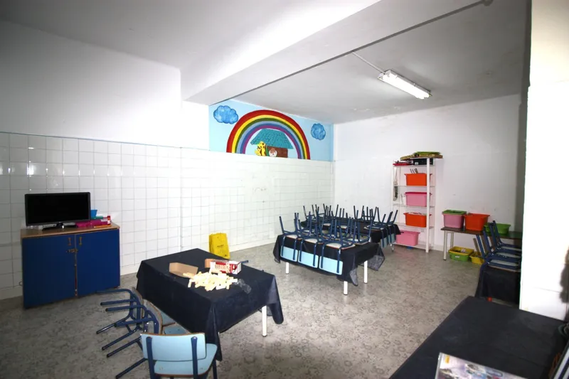 Business Premises - Palma de Mallorca (Bons Aires), Built Surface 460m², 1 Bathroom, 2 Toilets — photo 8