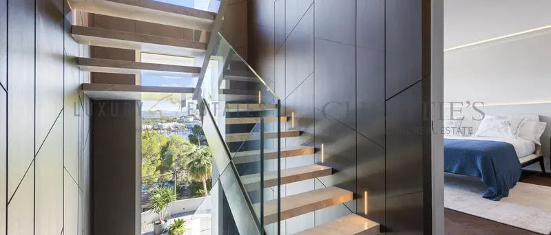 Modern villa in Santa Ponsa with amazing views — photo 10