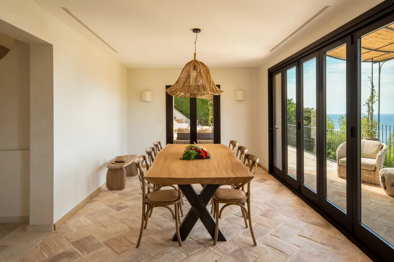 Fully renovated villa in modern finca style with stunning sea views — photo 11