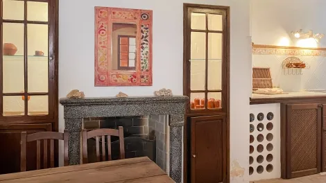 Artistic townhouse with 4 bedrooms, patio, roof terrace and panoramic views — photo 1