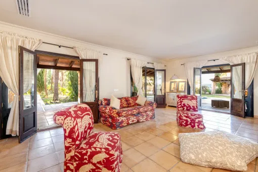 Establiments, Mediterranean Finca with Pool in an Absolutely Quiet Location near Palma — photo 5