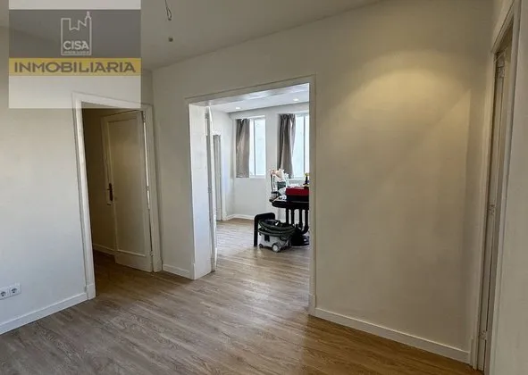 Flat / apartment in Calle Sant Vicenç Ferrer, La Soledat, Palma de Mallorca — photo 1