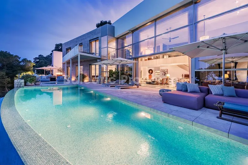 Exceptional villa with access to the sea for sale in Formentor, North Mallorca — photo 3