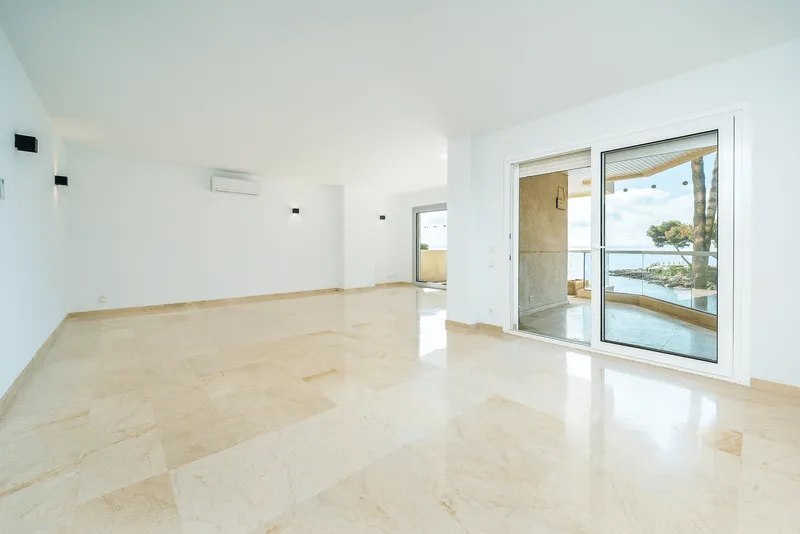 Long term rental apartment with sea access and parking in Illetas — photo 9