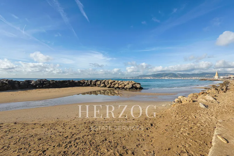 Fantastic penthouse with roof terrace and sea views in El Molinar — photo 3
