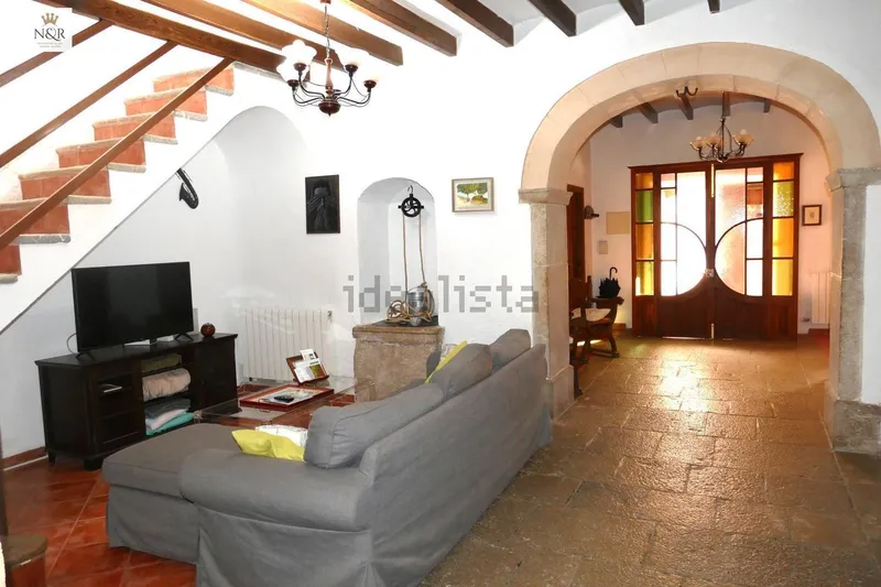 Detached house in Binissalem — photo 1